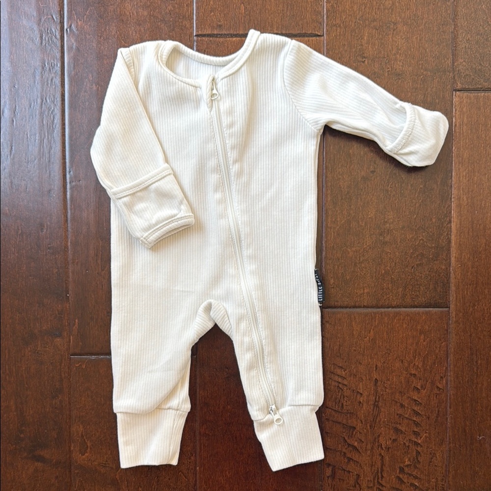 Little Bipsy Cozy Stretchy Zip-up Sleeper Cream Newborn One Piece